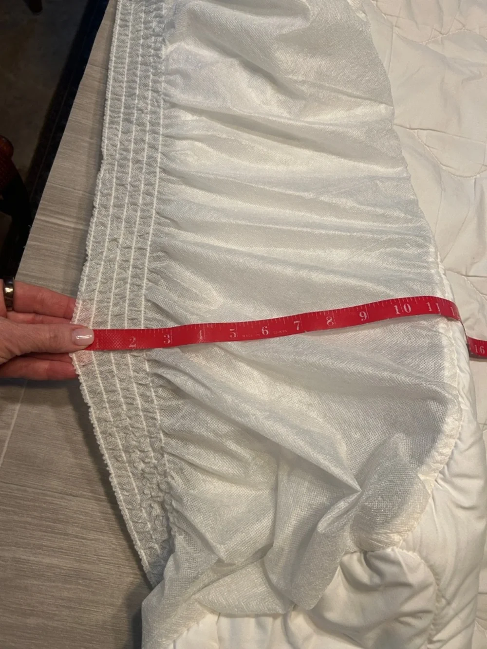 White Fitted Full Size deep fit Mattress Protector - Hypoallergenic Bed Cover